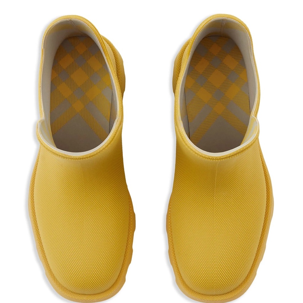 Burberry  Yellow Rain Boots